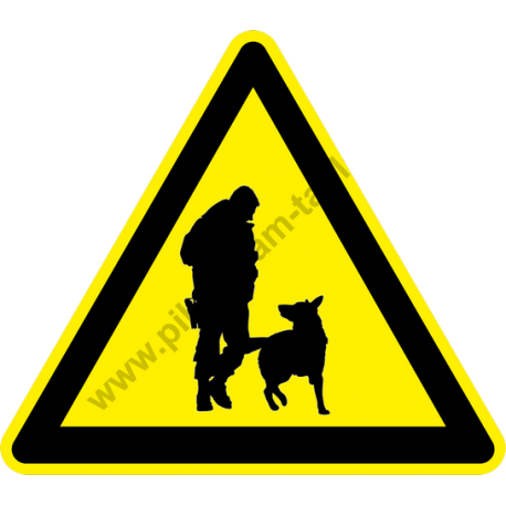 Fegyveres őrrel és kutyával őrzött terület figyelmeztető piktogram matrica