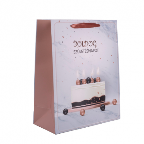 Dísztasak matt 18x23 cm tortás Boldog születésnapot felirattal